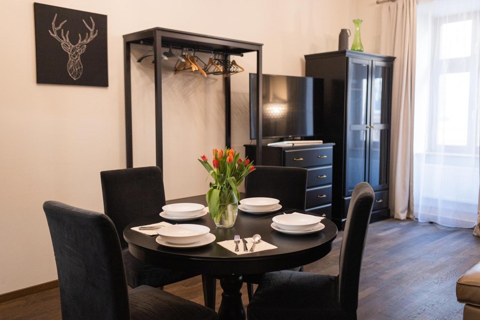 Lux Apartmenty - Old City Krakow Luaran gambar